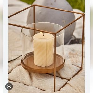 Candle holder